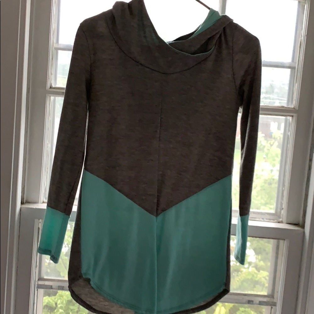 Hooded athletic top